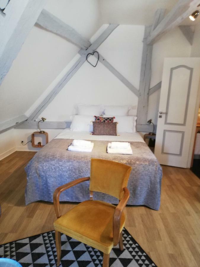 Appartement Henri II Le Mans Esterno foto